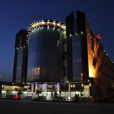 Al Bustan Crown Hotel 2 Arar Ngoại thất bức ảnh